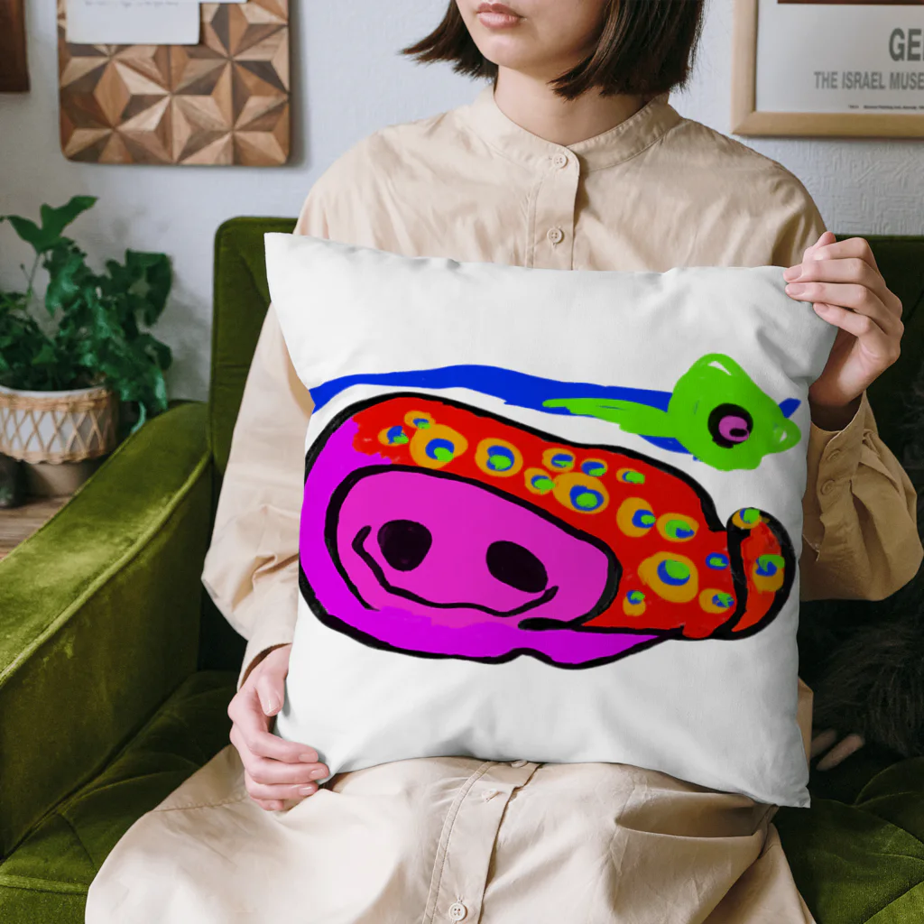 io shopのピンクマルくん Cushion