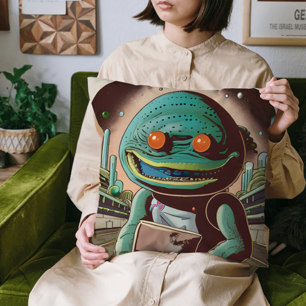 献血するドラキュラの宇宙人シリーズ Cushion