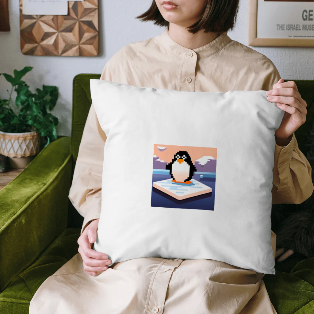 ザウルス君のペンギンやねん Cushion