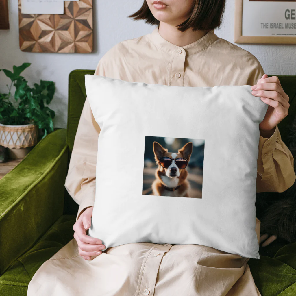 れおん&ぷりんす倶楽部のサングラスをかけたクールな犬 Cushion