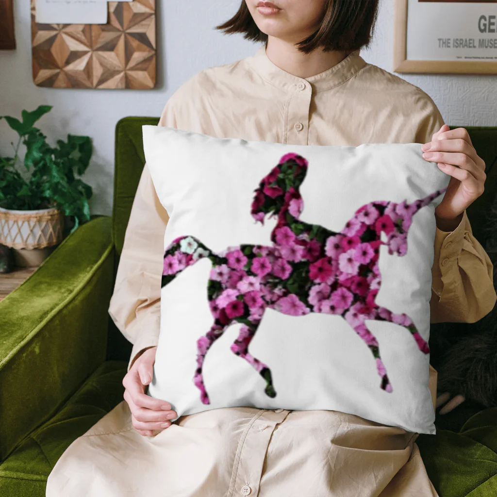 mumusのユニコーン　rose Cushion