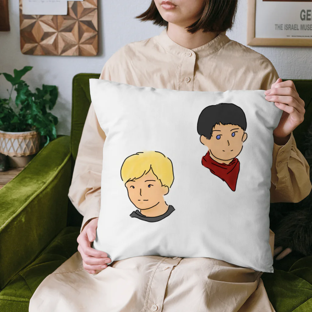 QuinnOliverのマーサー Cushion