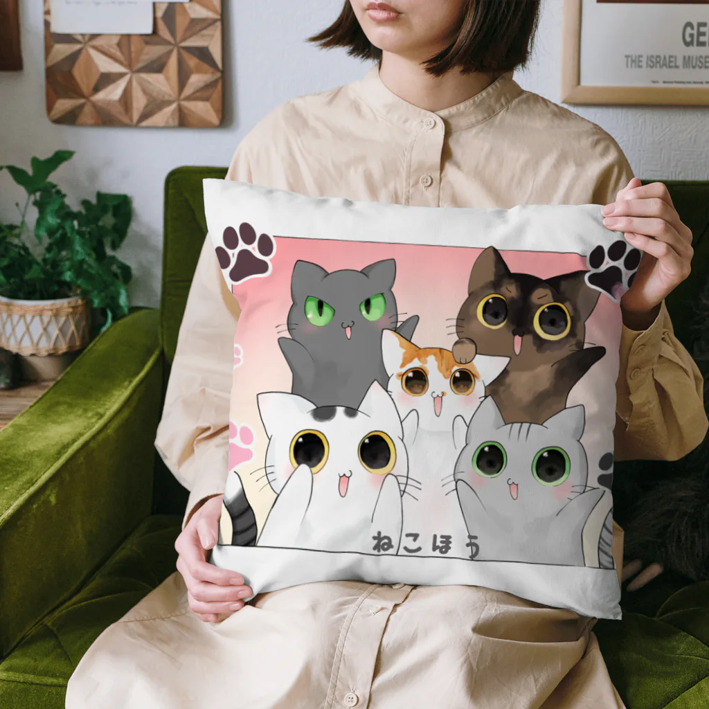 ねこほうチャンネル公式グッズの5匹ねこほうイラストグッズ Cushion