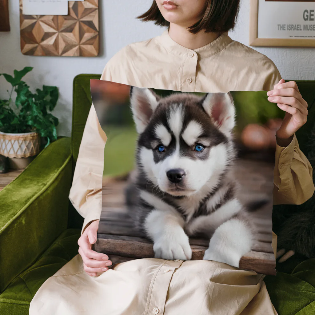 Kybeleのシベリアンハスキーの子犬のグッズ Cushion