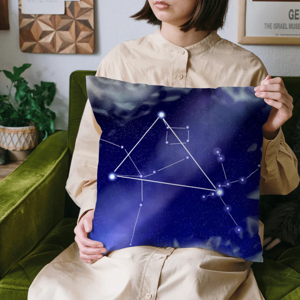 KafyRiruの雲の切れ間から覗く星 Cushion