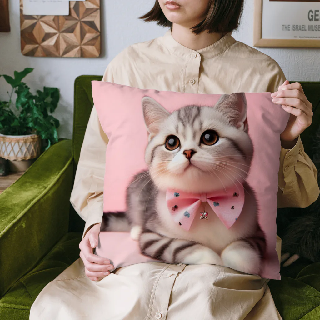 ETONAのお洒落な猫ちゃん（蝶ネクタイシリーズ03） Cushion