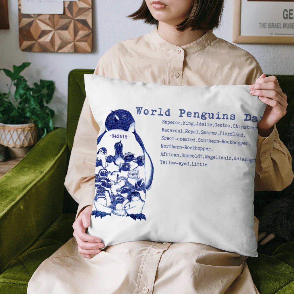 ヤママユ(ヤママユ・ペンギイナ)の-042518-World Penguins Day(Typewriter) Cushion