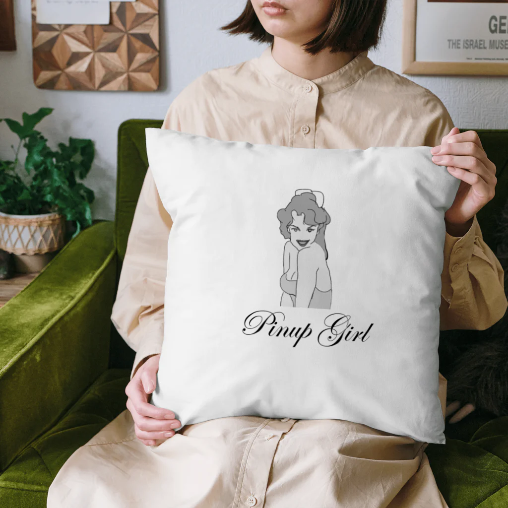 BONBONのPinup girl Cushion