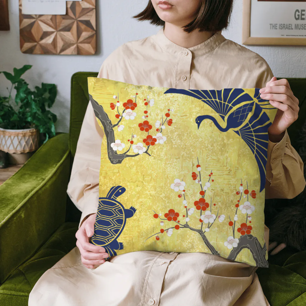 Musashi和柄Shop 【Japanese pattern】の鶴亀紅白梅クッション Cushion