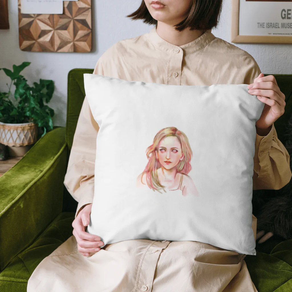 カラフル小郡クリエイトの外国人風 Cushion