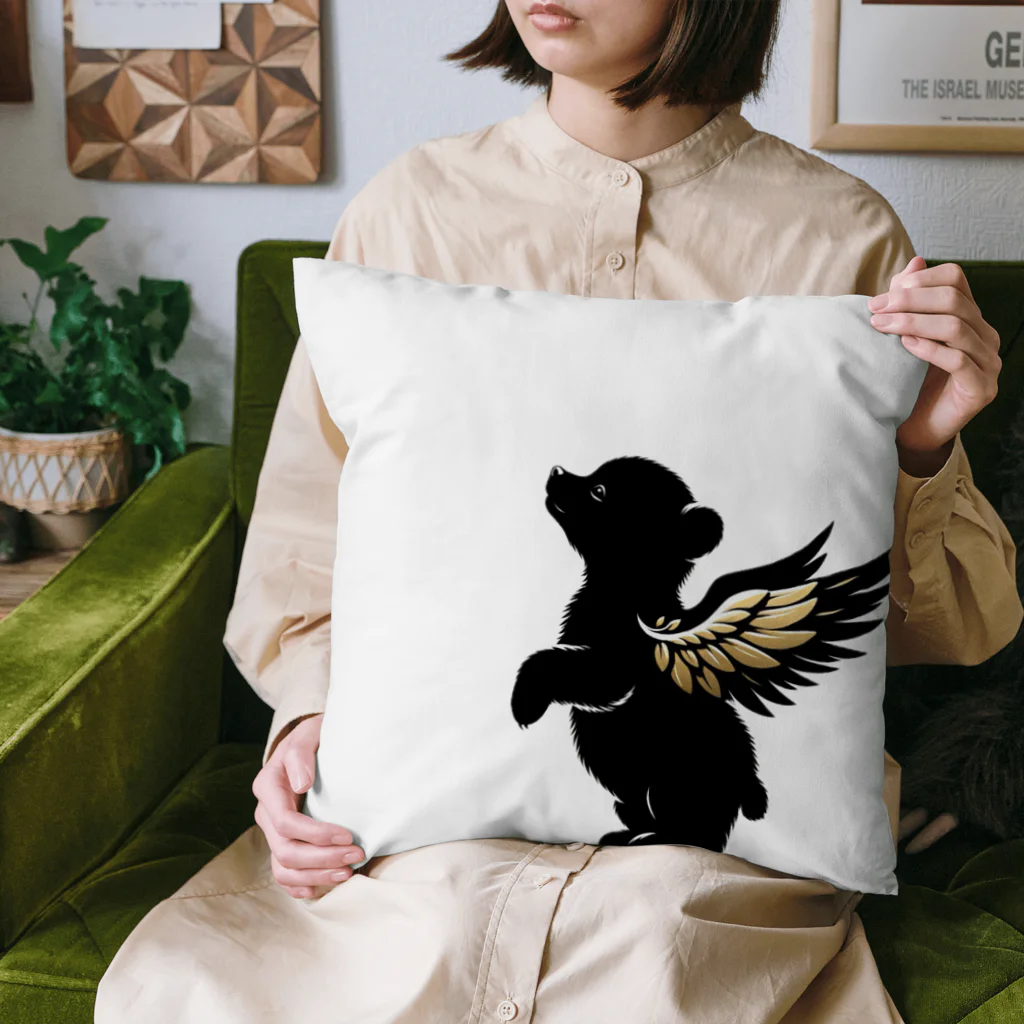 CLALABELの小熊の天使 Cushion