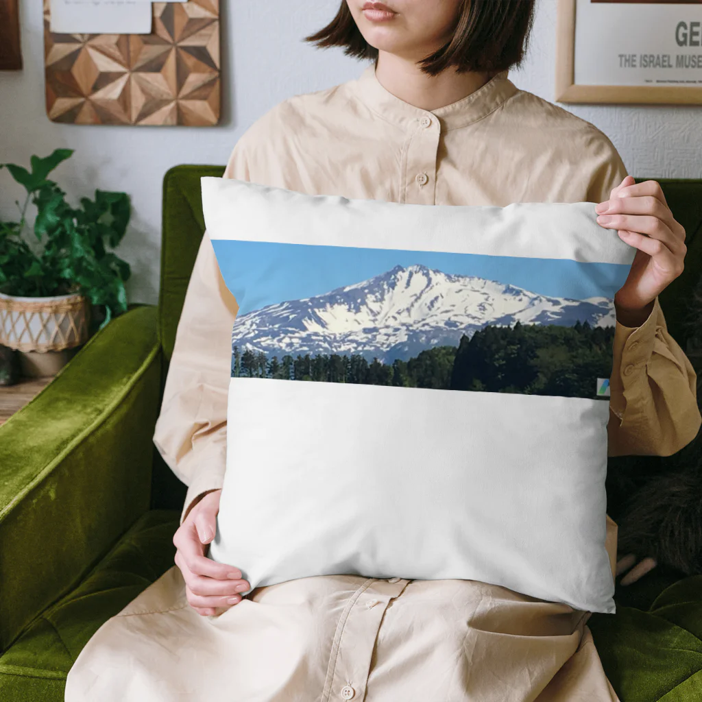 ReallyCoolMamoruの秋田鳥海山_AkitaChoukaisan Cushion