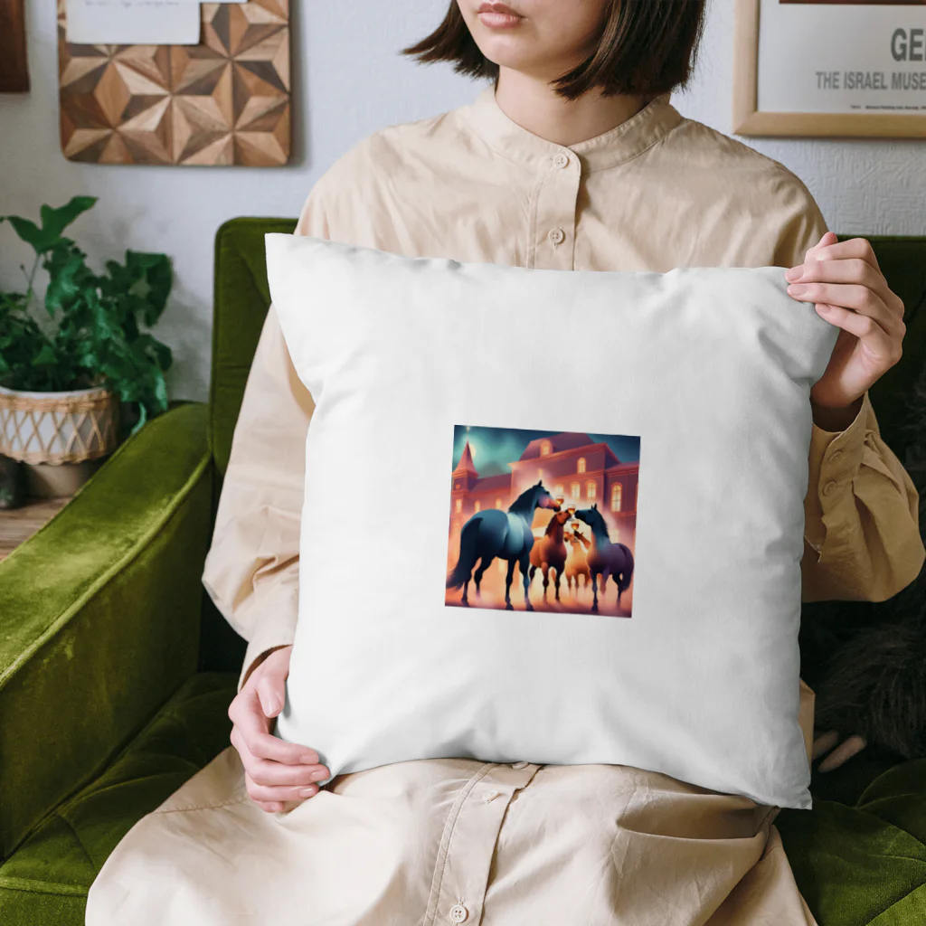 runbitの乾杯している馬たち Cushion