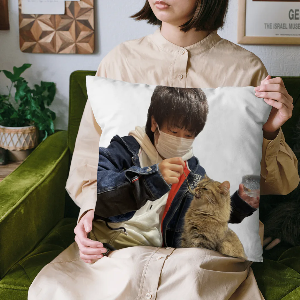 EMfamの猫 Cushion