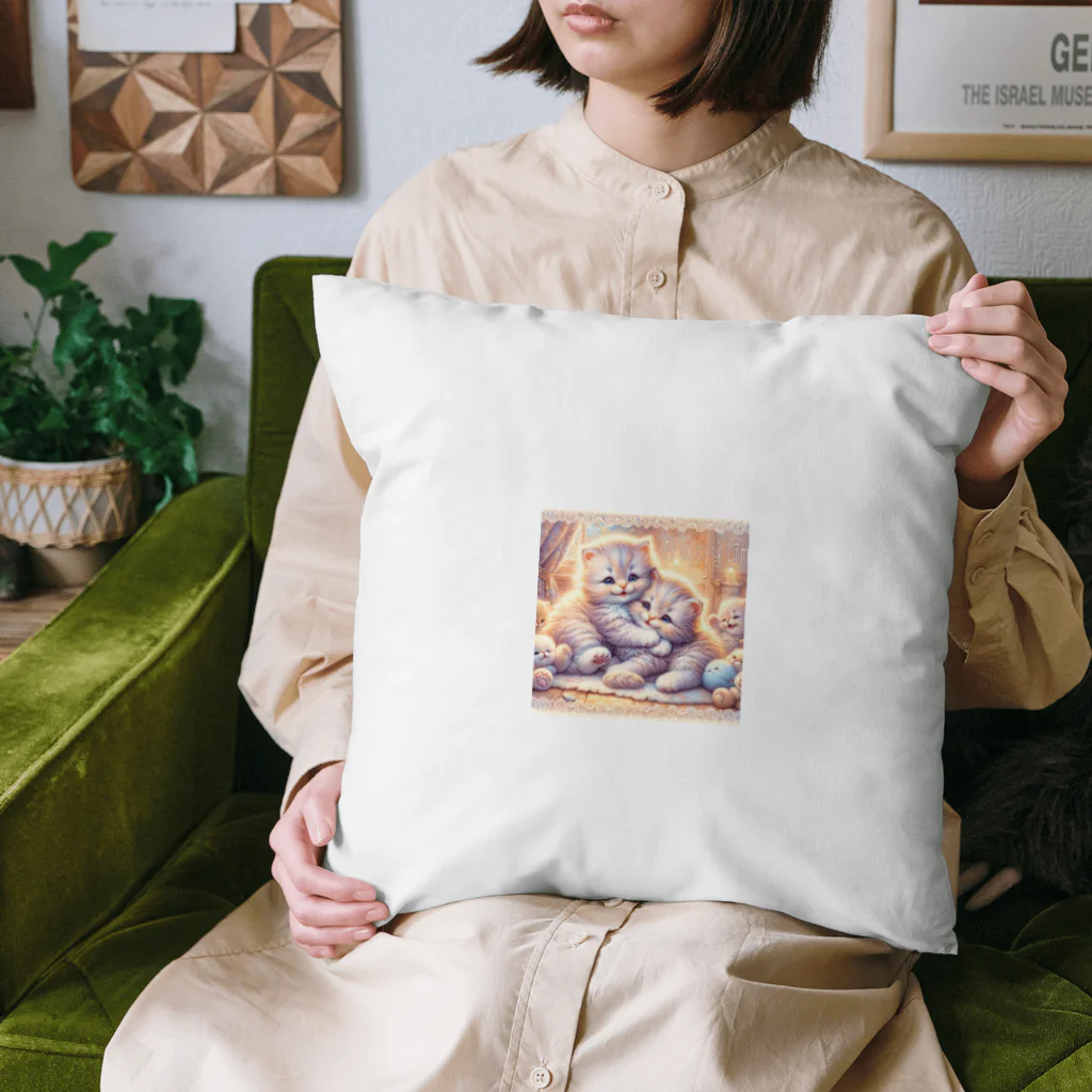 Yuya-Naganoの仲良く遊ぶ兄弟の猫 Cushion