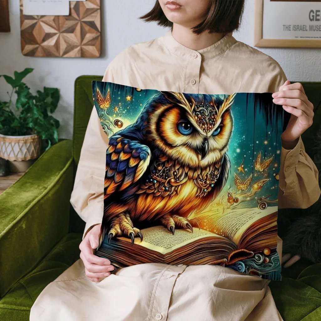 終わらない夢🌈のフクロウ🦉🌕 Cushion