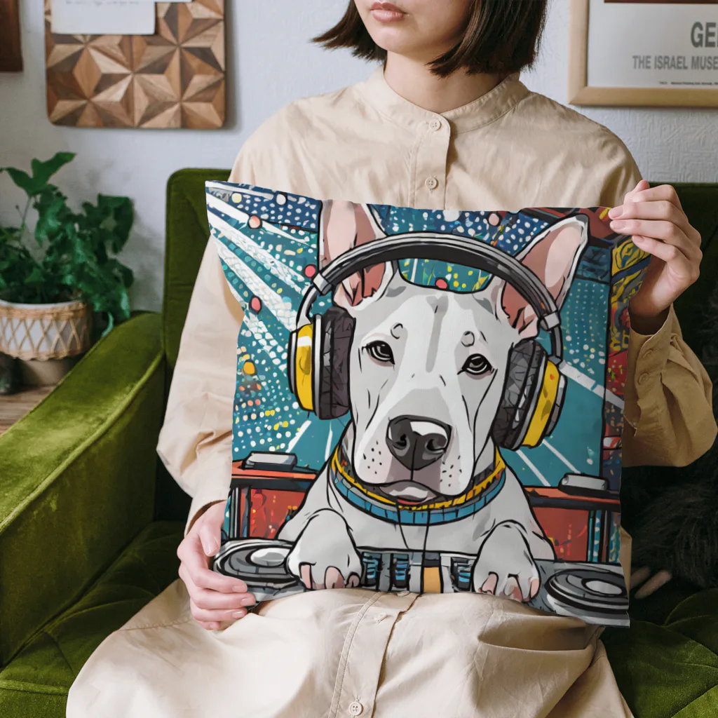 Bull Terrier ParadeのDJヴィンセント Cushion