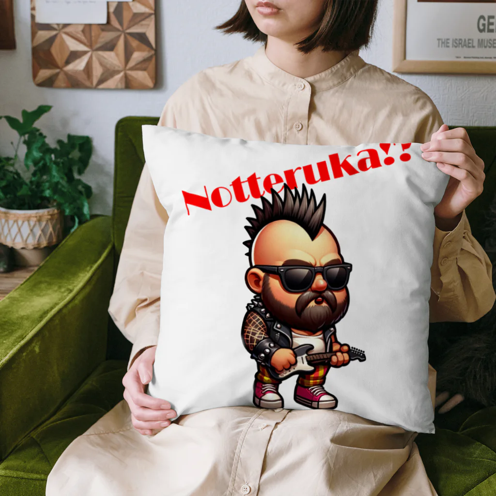 Yellow_Pantherの中年のパンクロッカー Cushion