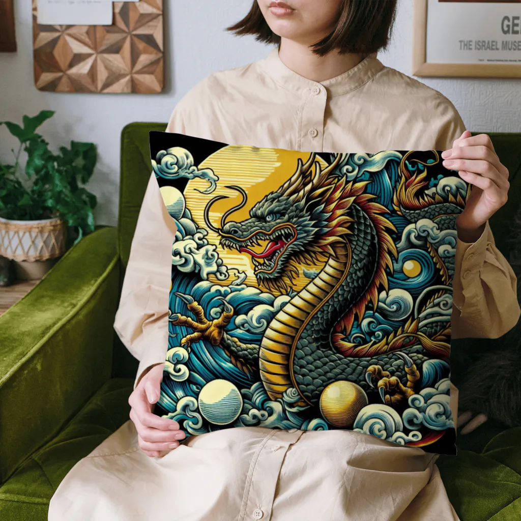 山田商店の龍んく Cushion