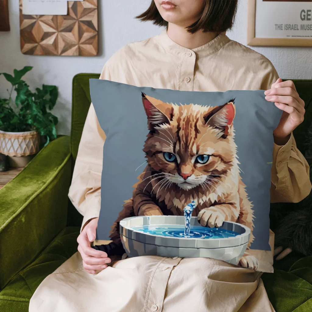 nekoと鉄の水を飲んでいる猫 Cushion