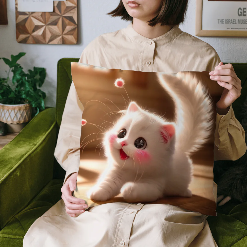 SAKUKOBAの頬紅をしたような可愛い子猫SAKUCAT Cushion