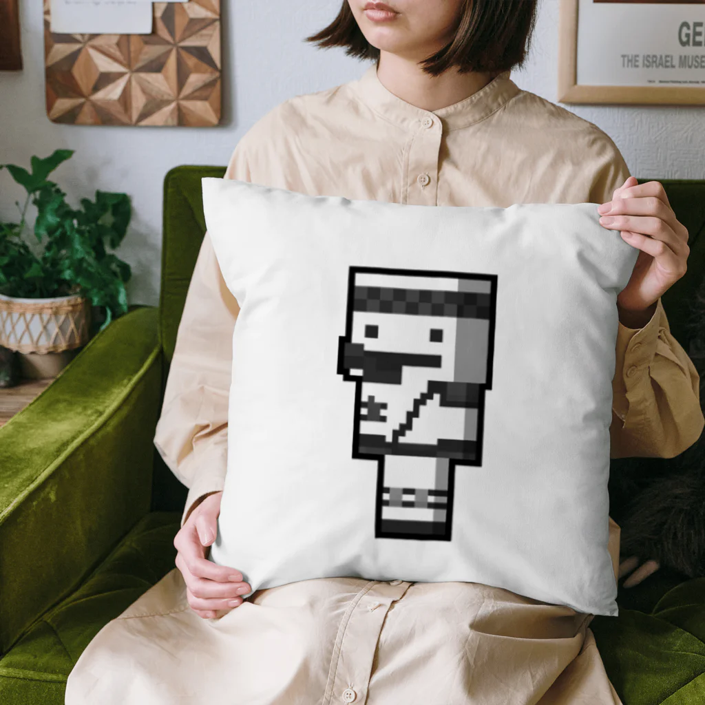 しろのなんかしろくてぶそうしてるやつ Cushion