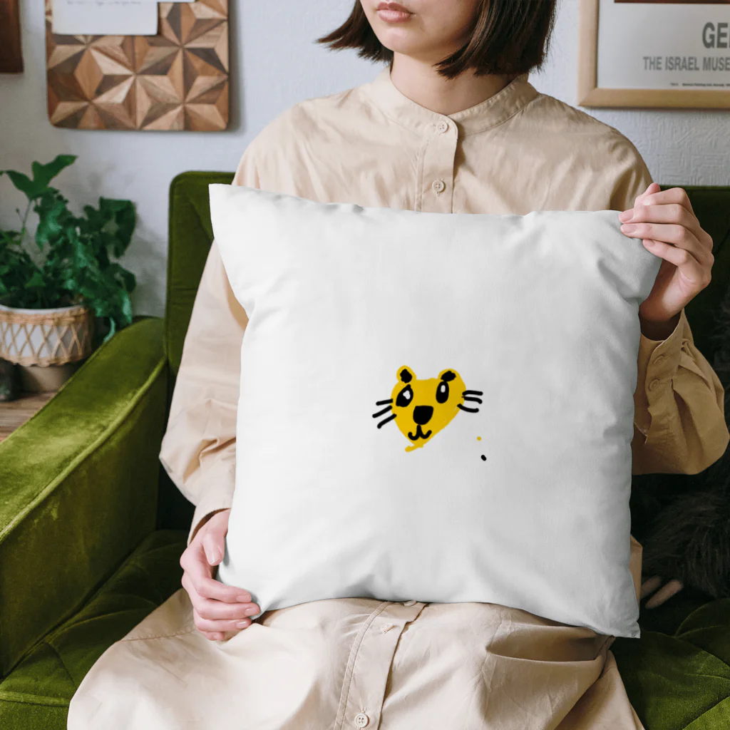 formalinmuimuiの6さいが描いたトラ Cushion