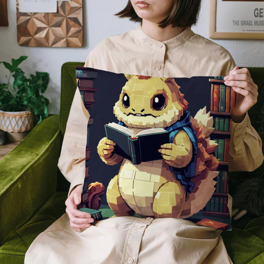 KAZENOKO_3の本を読む怪獣 Cushion