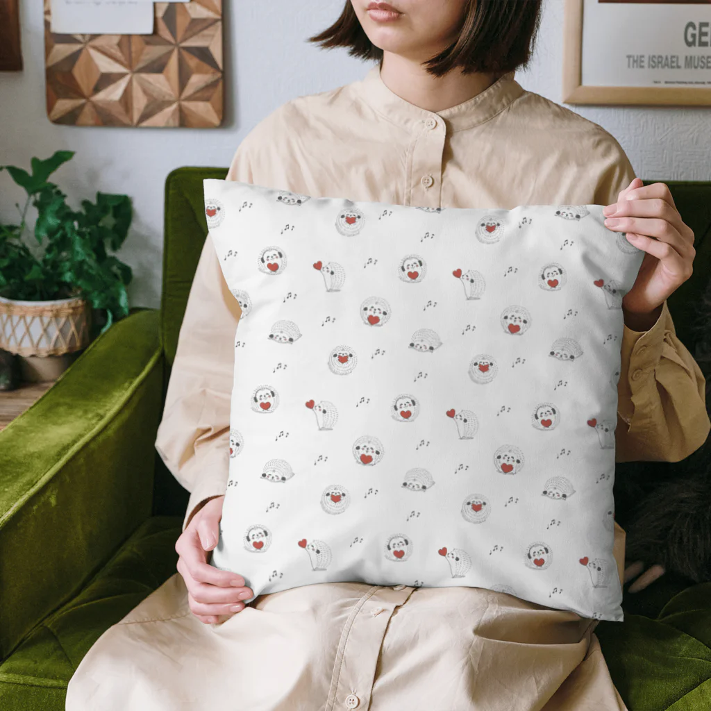 unakobo【ウナ工房】のるんるんハリネズミ Cushion