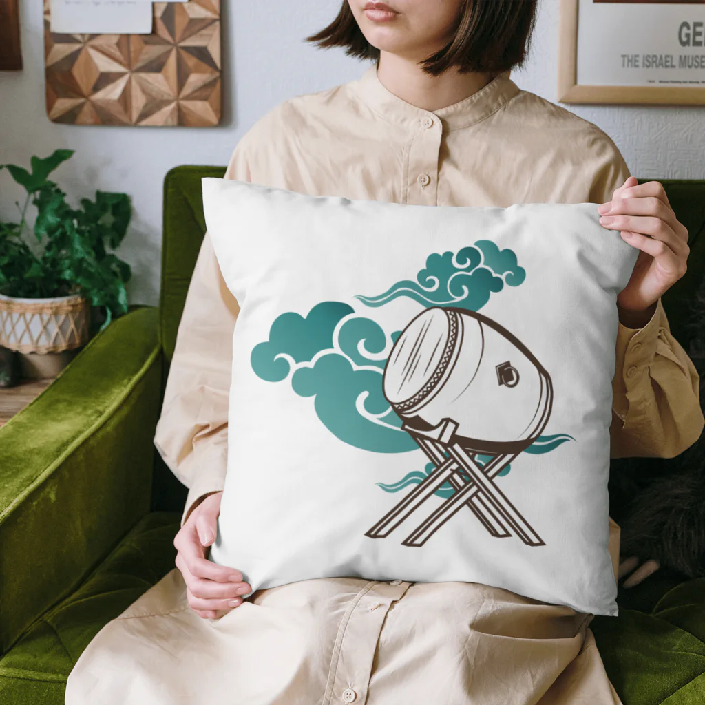 はる_社務所の和太鼓 Cushion