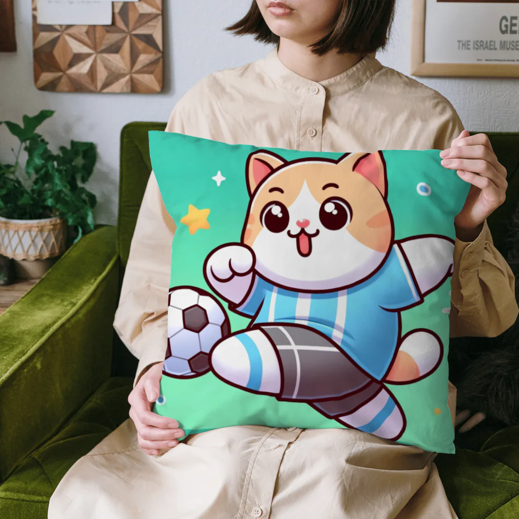 statham2865のシュートをする猫 Cushion