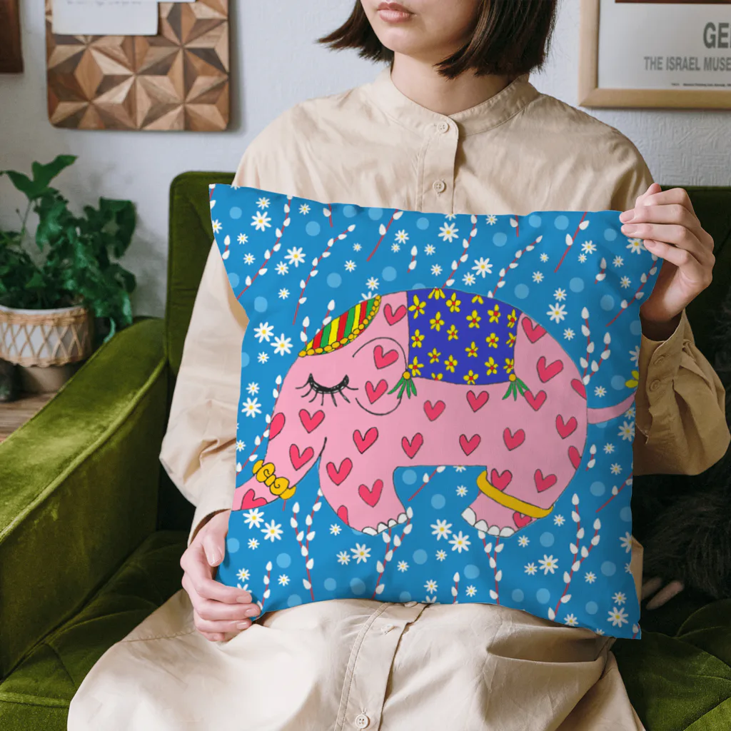 ピンクの象の幸福を呼ぶピンクの象 Cushion