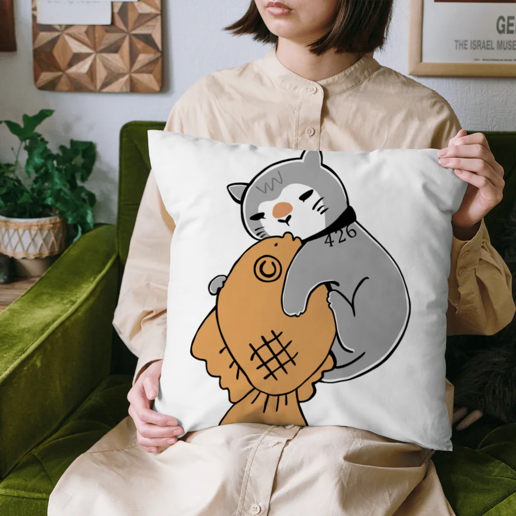 4621工務店のおねむなジムちゃんとたい焼き(グレー) Cushion