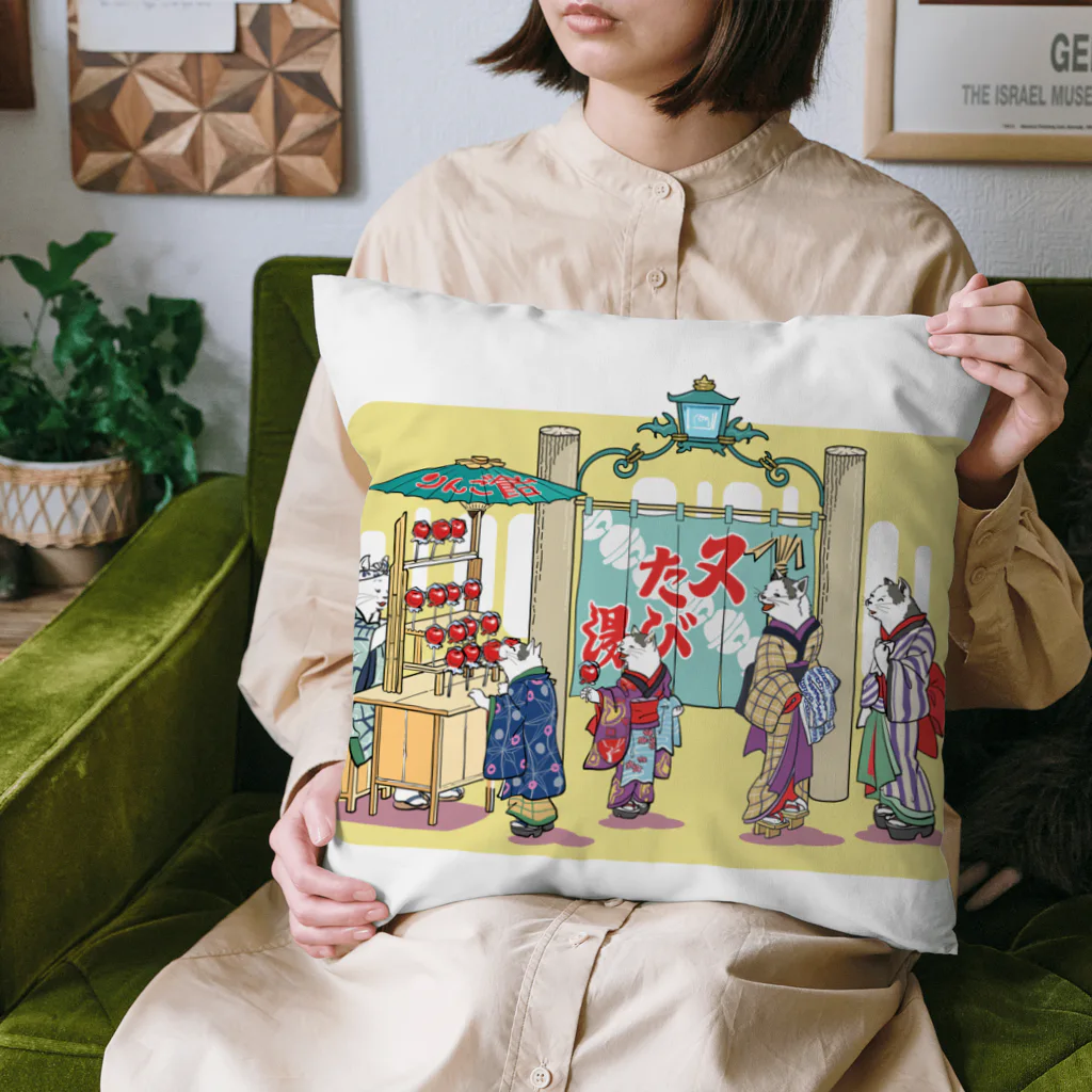 freehandの浮世絵猫のお風呂屋さん Cushion