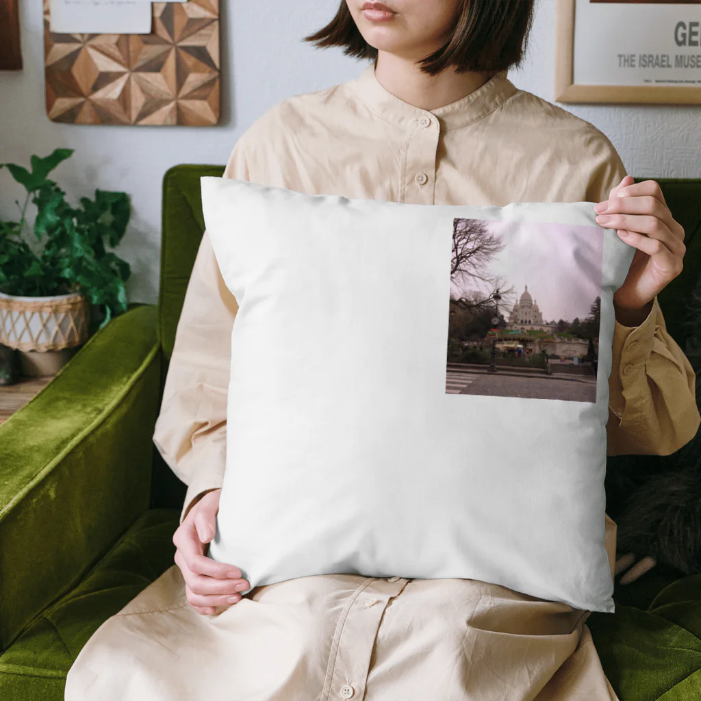 nightwalkerの冬のモンマルトルの丘 Cushion