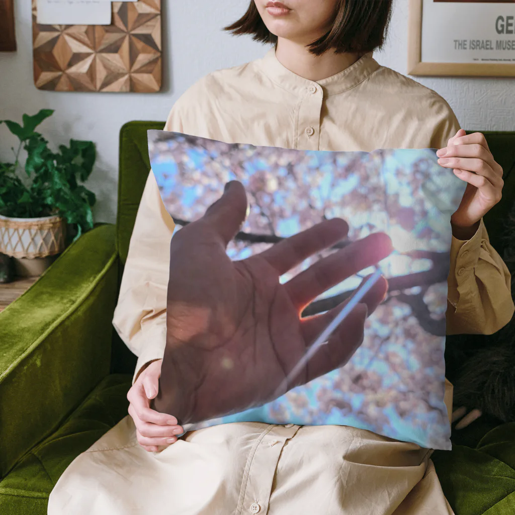 give my arm.のSAKURA Cushion
