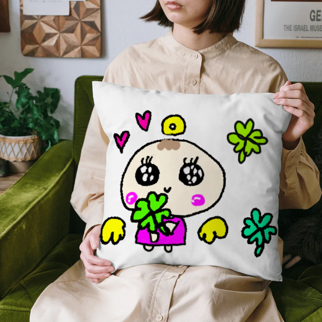 Yu-yuのゆるかわベビーの天使ちゃんクローバー🍀 Cushion