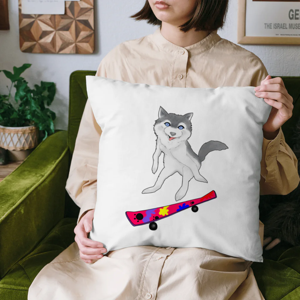 P_aquaのスケボーウルフ Cushion