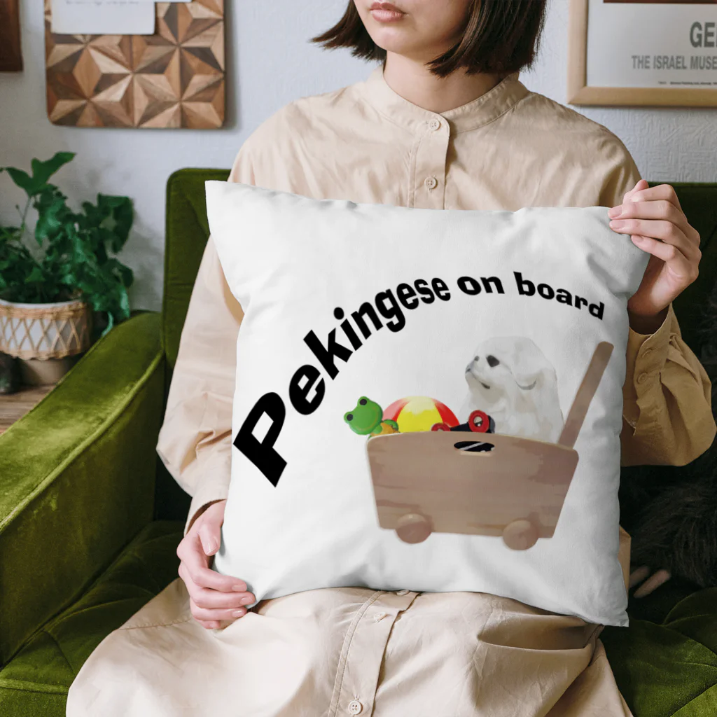 犬グッズの店しえるぶるーのおもちゃ箱に乗ったペキニーズ Cushion