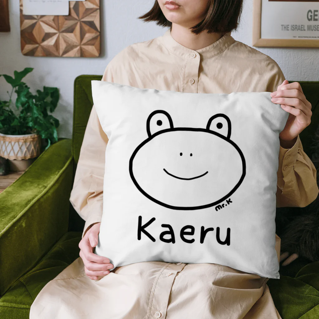 MrKShirtsのKaeru (カエル) 黒デザイン Cushion