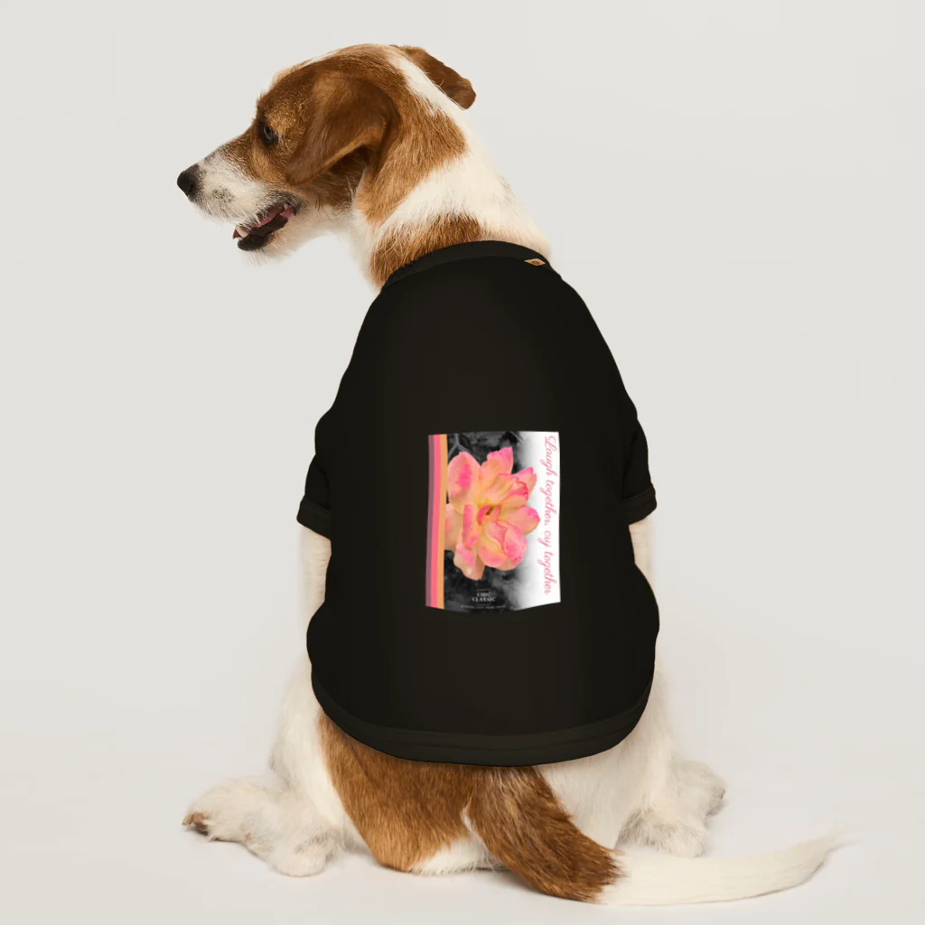 ChicClassic（しっくくらしっく）のお花・Laugh together, cry together Dog T-shirt