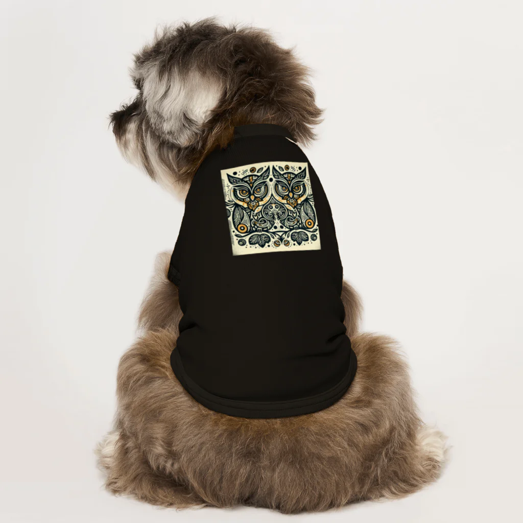 kotpopのSymmetrical Owls Dog T-shirt