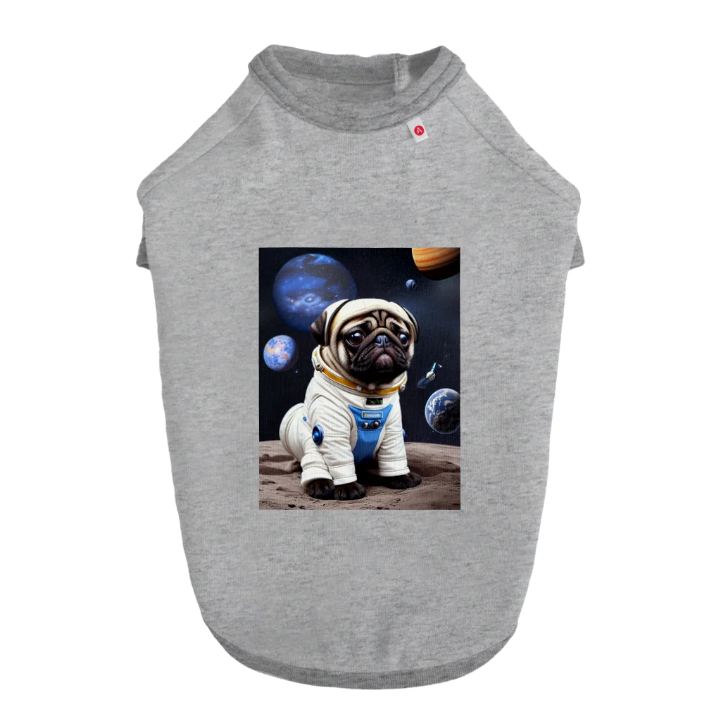 Pet_Charmの宇宙に浮かぶ愛らしいパグ！ Dog T-shirt