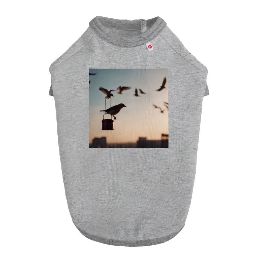 simaenaga234の夕方の鳥 Dog T-shirt