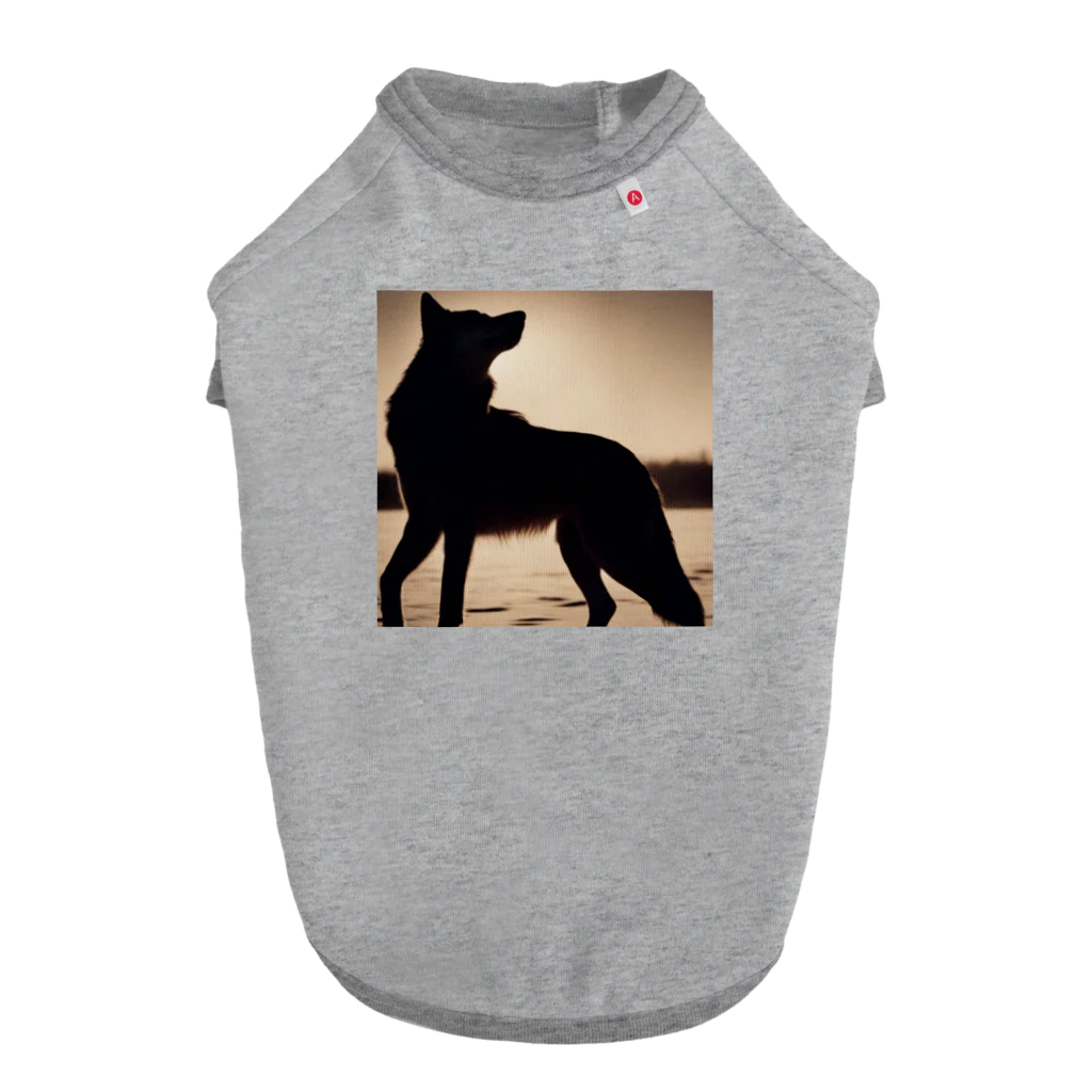 リアganndoraの光の中で踊る狼 Dog T-shirt