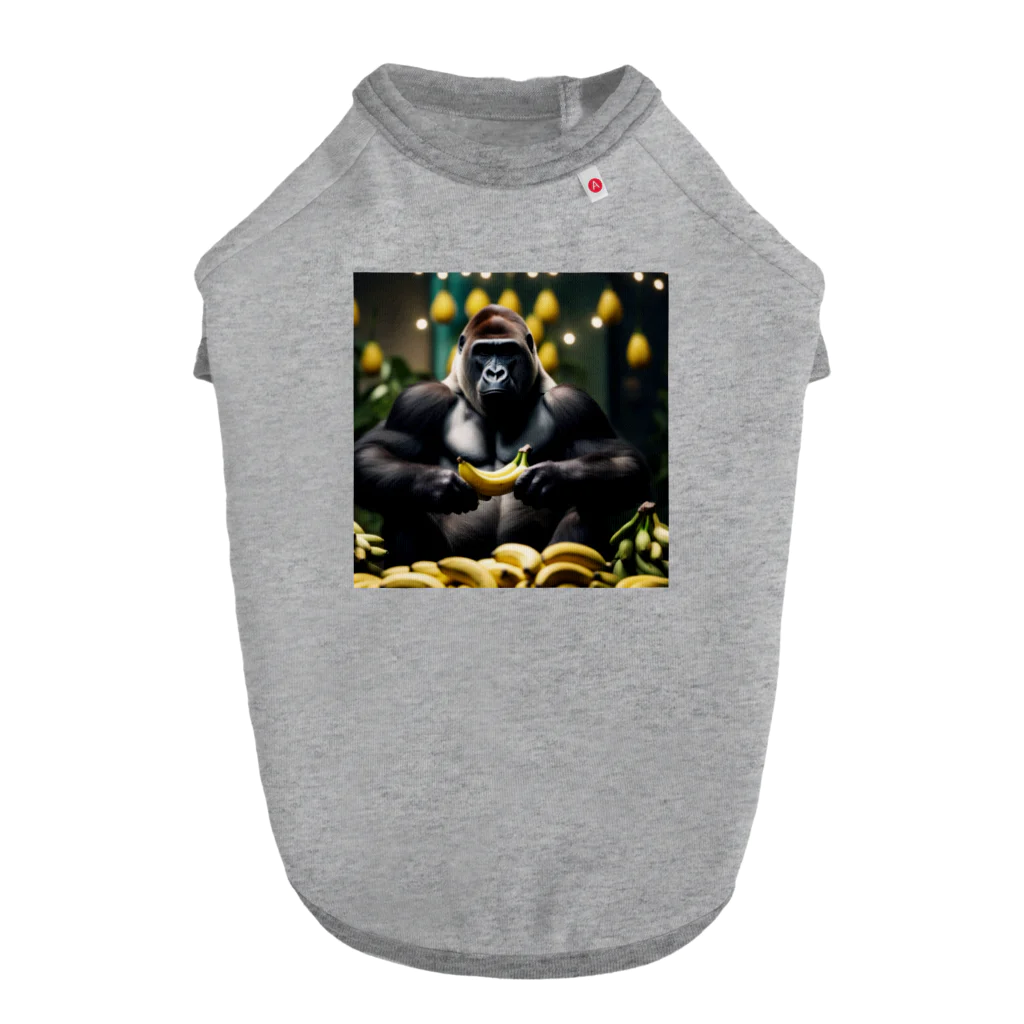 sei-goのバナナの芸術的な盛り付けをするゴリラ Dog T-shirt