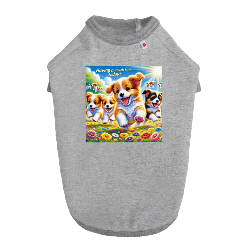 Yuya-Naganoの仲良くかけっこしてるワンちゃん達 Dog T-shirt