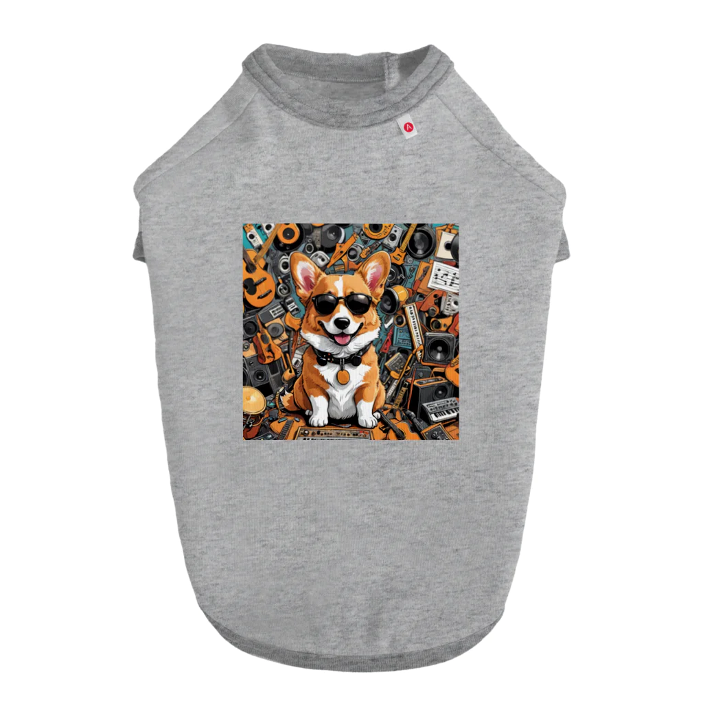 アニマルアーティファクトの楽器に囲まれているコーギー Dog T-shirt