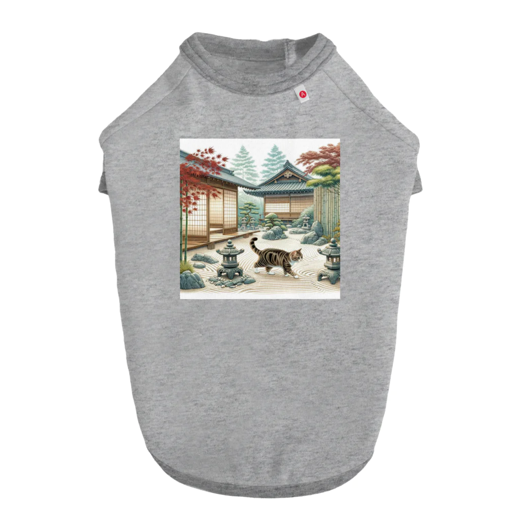 EMAKIの和紋様 x 猫　日本庭園を探索する猫 ドッグTシャツ