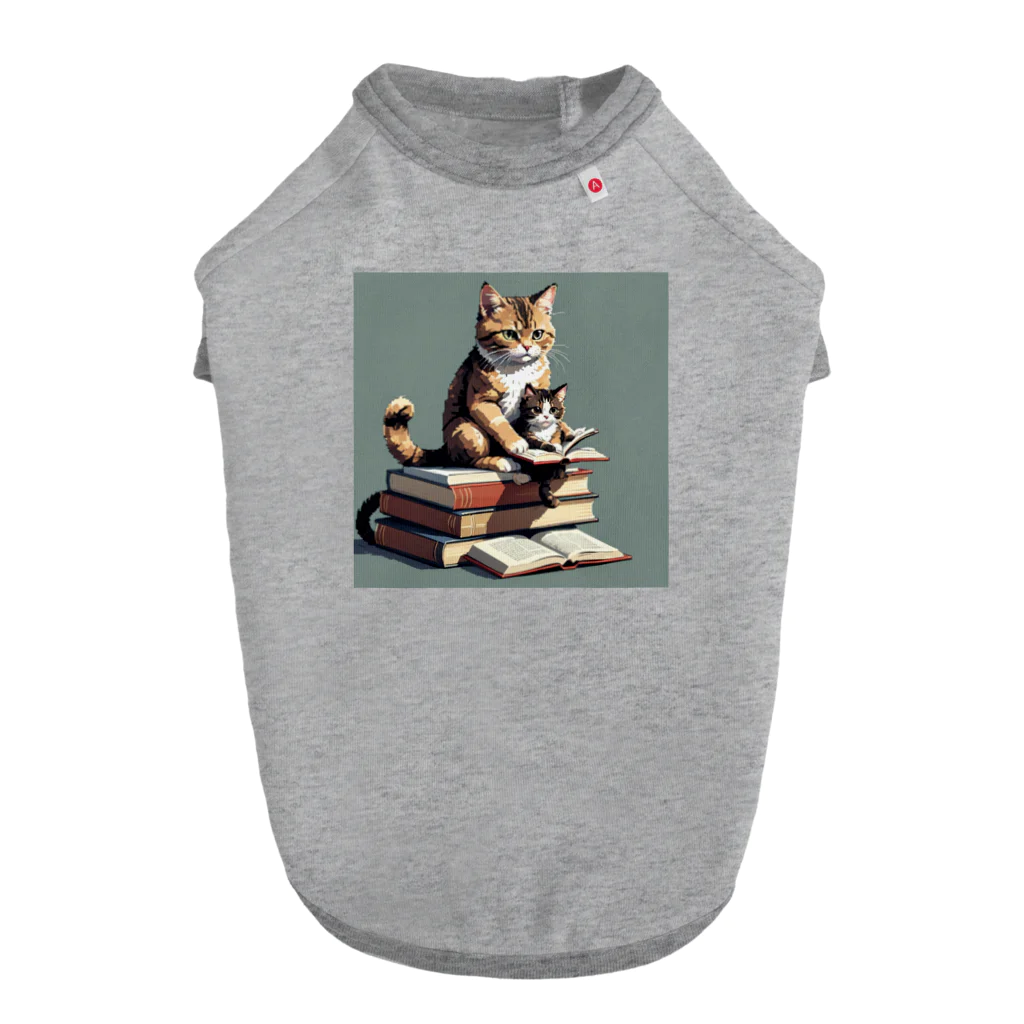 三毛猫shopの本を読む猫 Dog T-shirt